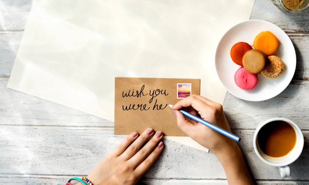 5 Fun Long-Distance Relationship Gifts for Your Sweetie